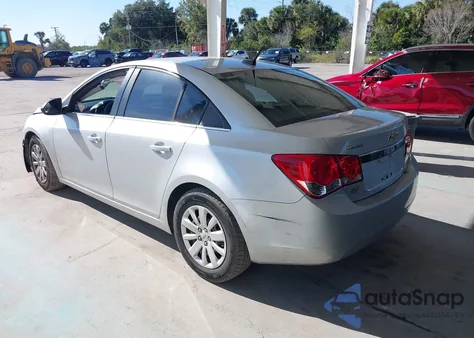 2011 Chevrolet Cruze Ls z USA, uszkodzony, nr VIN 1G1PC5SH8B7114174